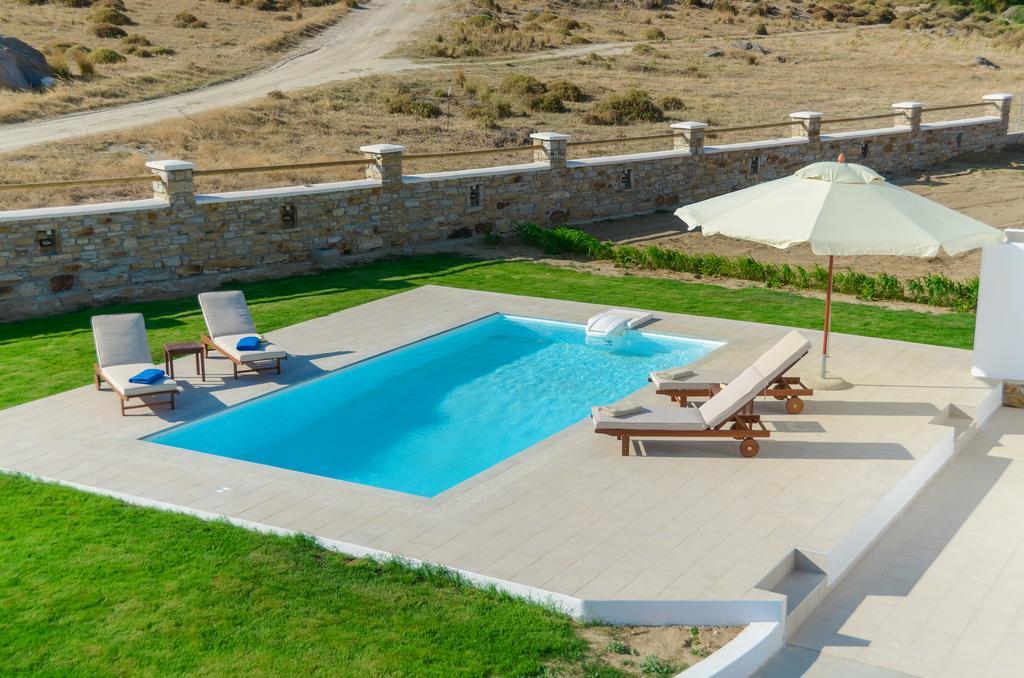 מיקרי ויגלה Natura Villas In Naxos חדר תמונה