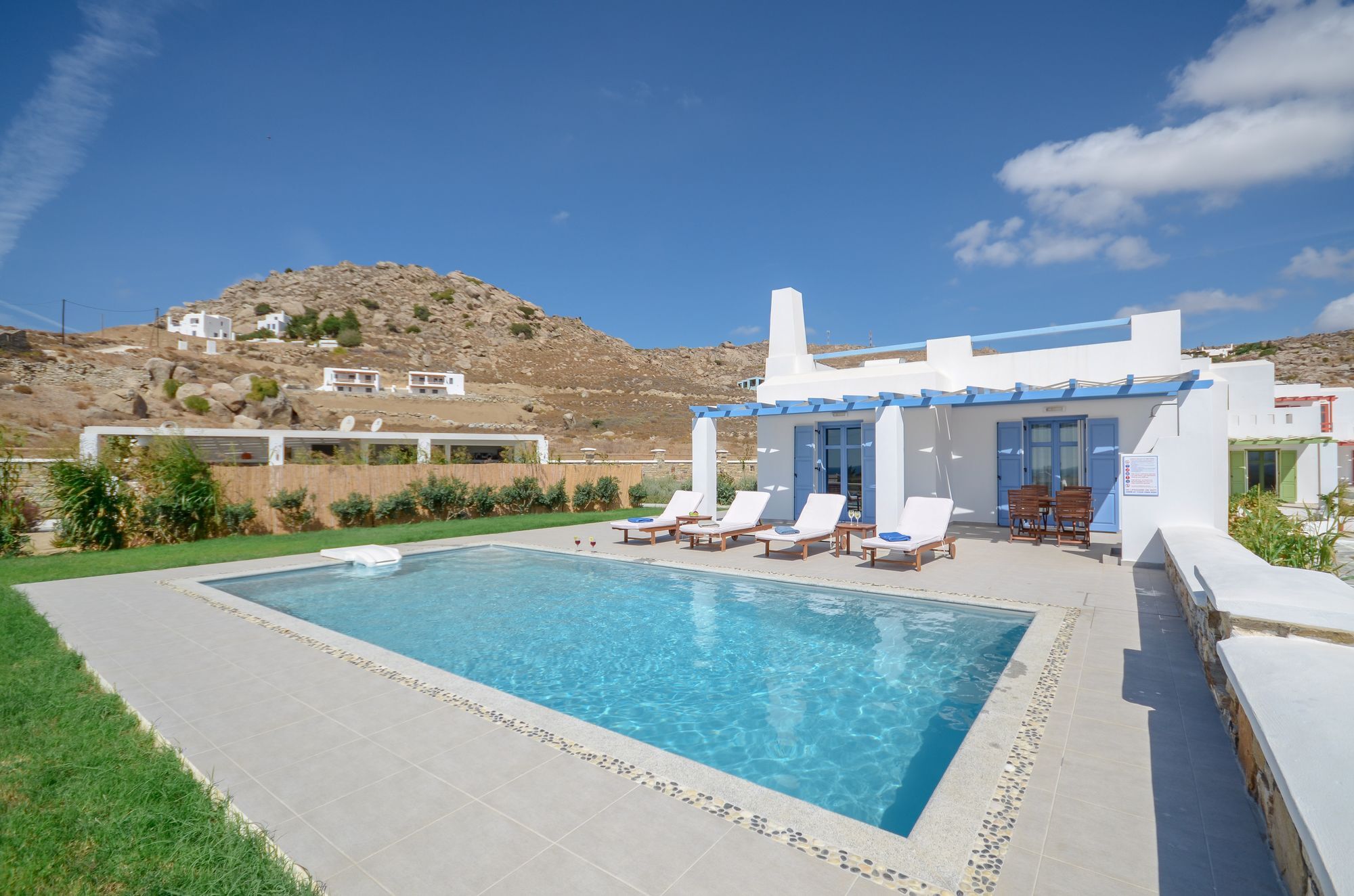 מיקרי ויגלה Natura Villas In Naxos מראה חיצוני תמונה